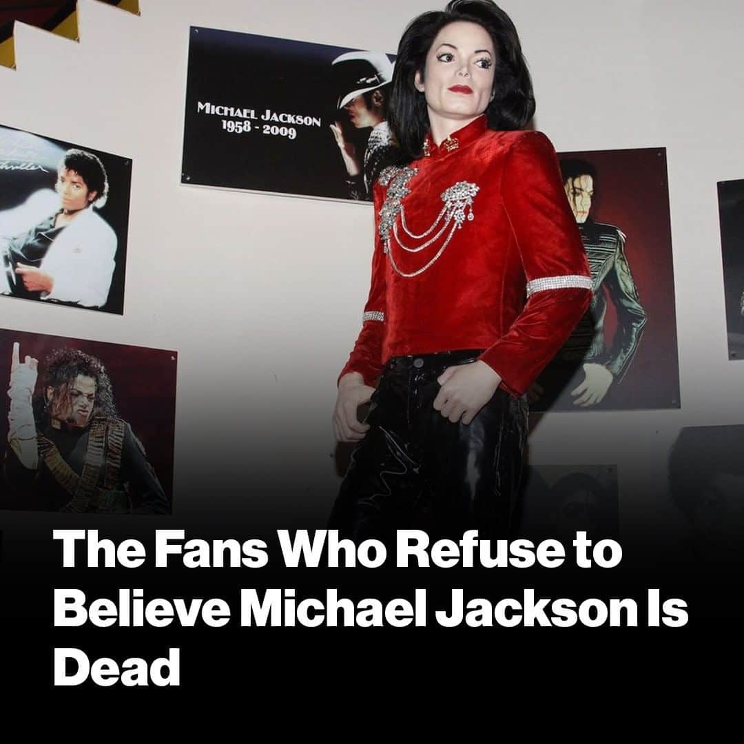 VICEさんのインスタグラム写真 - (VICEInstagram)「On the tenth anniversary of his death, we look at some of the conspiracy theories surrounding the disgraced king of pop.  Link in bio to read.  Photo: Everett Collection Inc/Alamy Stock Photo of a Michael Jackson waxwork.」6月25日 6時40分 - vice