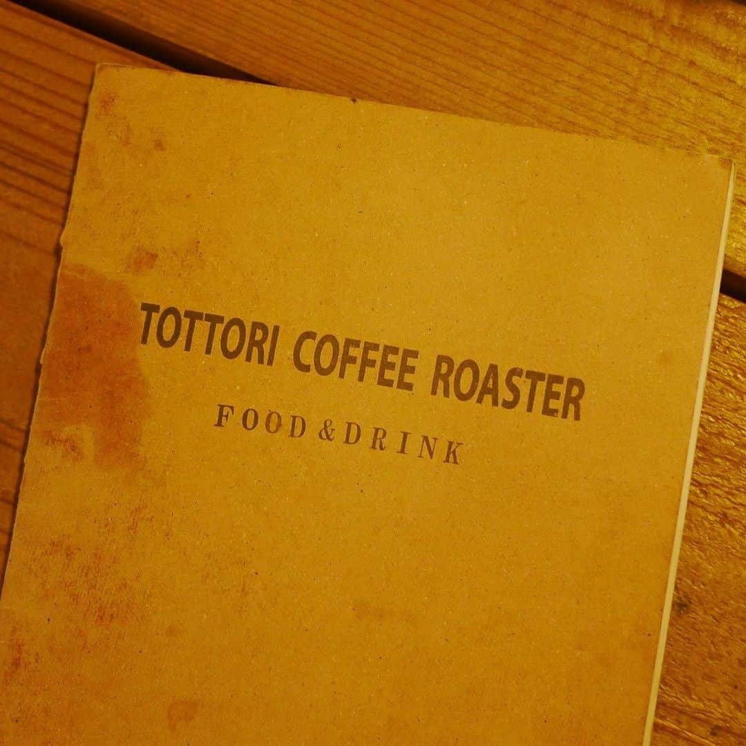 たつをさんのインスタグラム写真 - (たつをInstagram)「#鳥取 には #オシャレ な #カフェ が多いって知ってますか？ #tottoricoffeeroaster さんのコーヒーは美味しかった。」6月25日 7時06分 - tatsuwo31