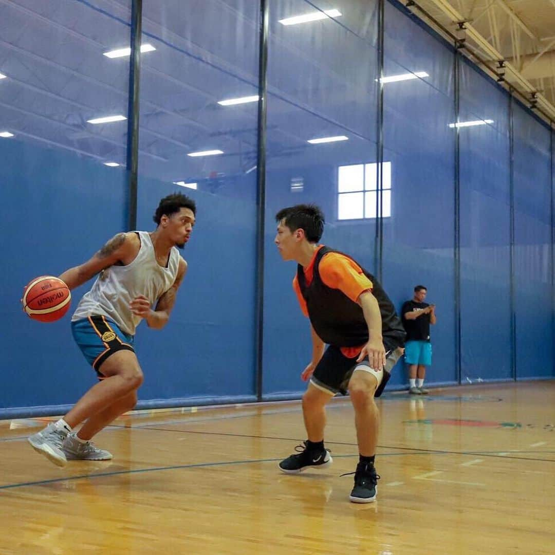 矢野良子さんのインスタグラム写真 - (矢野良子Instagram)「SHOEHURRY! PRO CAMP 2019 in Florida  今回は、プロ選手達と共に サポートスタッフとして  サポート内容 その①  初めてのカメラマン  初日は散々だったけど 日々成長  Player達の良き写真が撮れたんじゃ無いかと思います ⇧自画自賛…笑  My best one は決められないけど、、、 何枚か良かった写真をpic  @rhymes_sports_consulting @masataka_taira_9  @coachmarkjapan @kpyon9306  @t.kosuke_1  @shuto514  @aiki_44  @phntm_12  #SHOEHURRY #RSC #ライムズスポーツ」6月24日 22時54分 - ryo_yano12