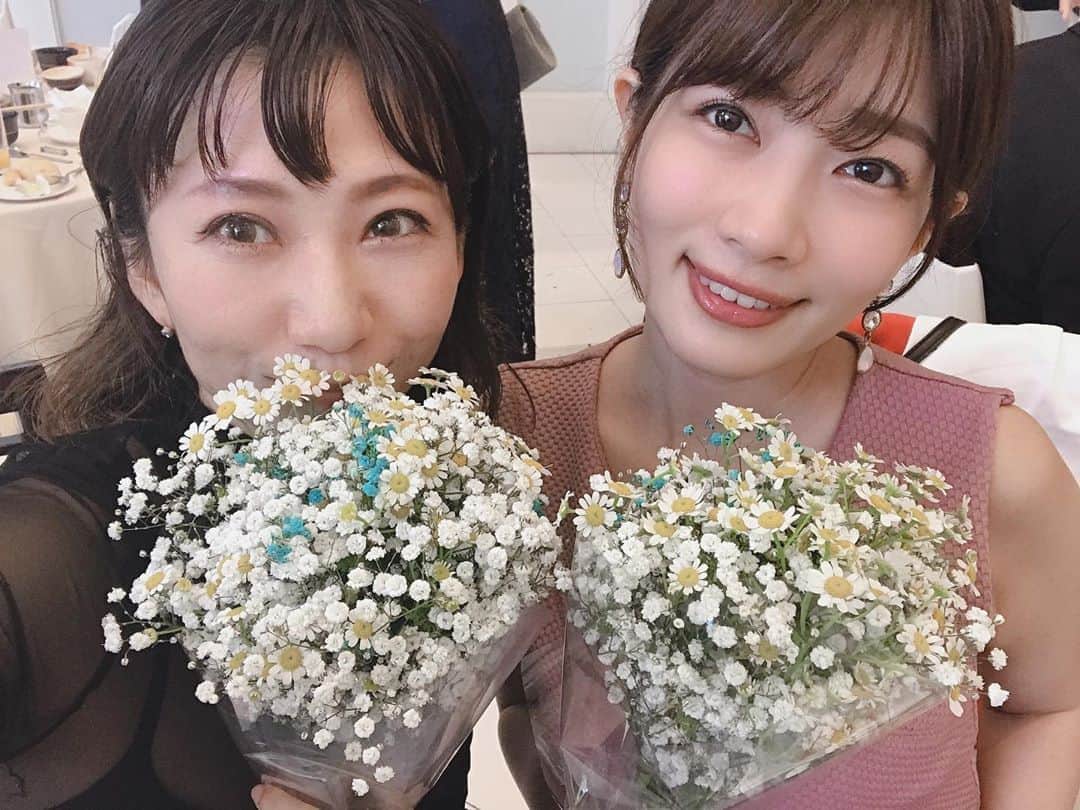 石岡真衣さんのインスタグラム写真 - (石岡真衣Instagram)「. 結婚式での甘いものはノンカロリー😎👍❤︎ . . #happywedding #wedding #結婚式 💒」6月24日 23時23分 - ishiokamai