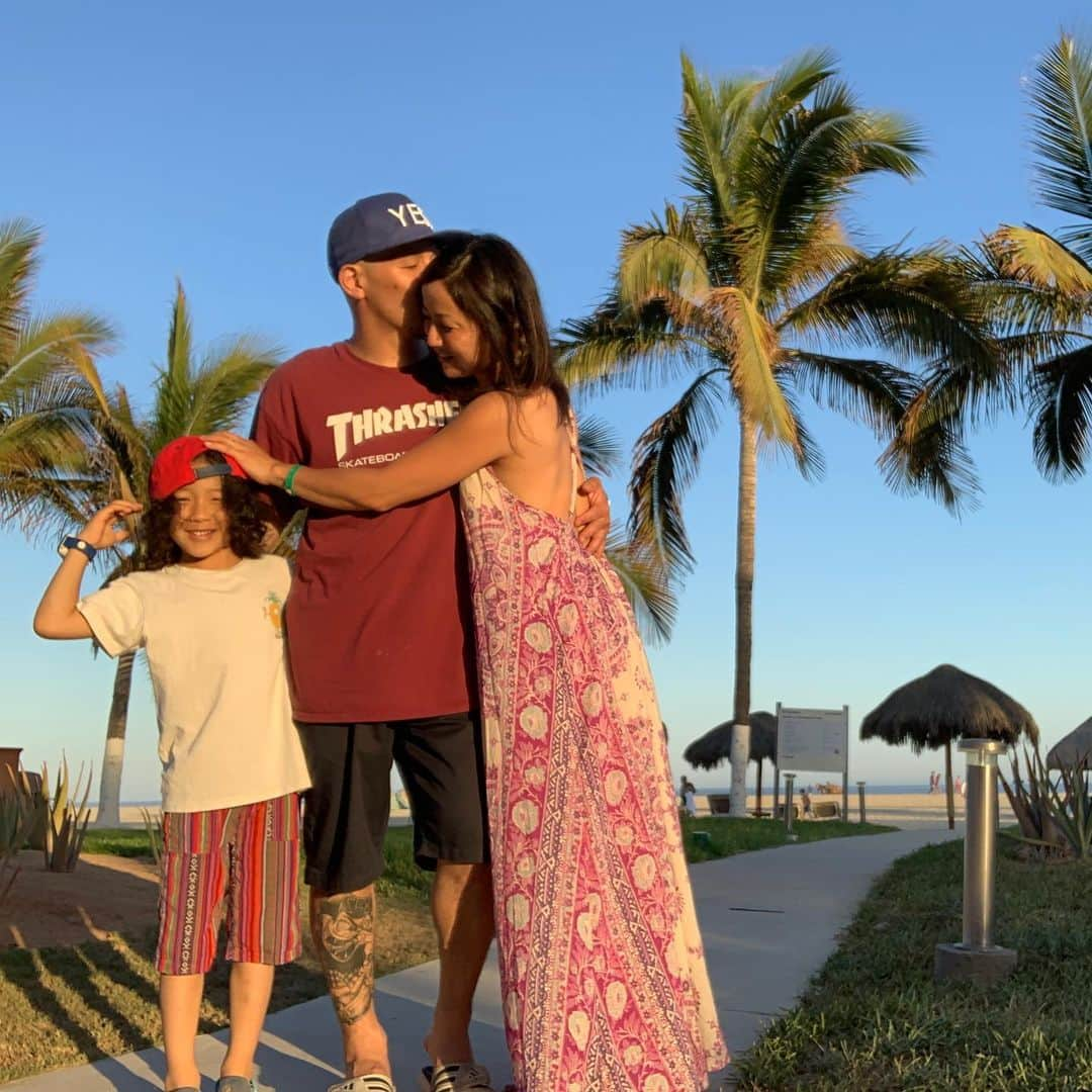 上田ユキエさんのインスタグラム写真 - (上田ユキエInstagram)「最高です❤️🇲🇽🌴 #family #mexico #trip @billabong_japan @billabongwomensjp」6月24日 23時26分 - yukie_ueda