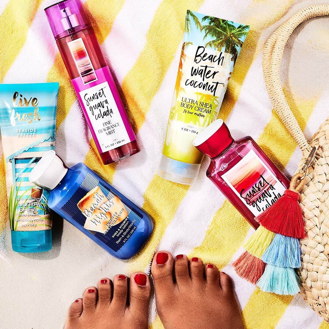 Bath & Body Worksさんのインスタグラム写真 - (Bath & Body WorksInstagram)「🚨 MORE ITEMS THAN EVER ARE NOW 75% OFF! 🚨 Swipe ➡ to see what's NEW in the bins in stores now! #WeLoveSale」6月25日 0時03分 - bathandbodyworks