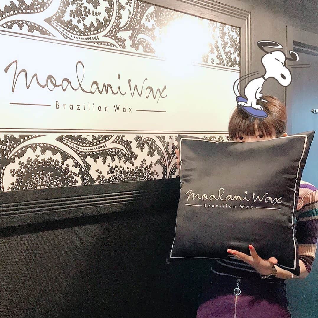 ぱいぱいでか美のインスタグラム：「Moalani Wax行ってきました❤︎ いつもありがとうございます！ ꙳ #moalaniwax #原宿 #脱毛 ꙳ 久々にMoalani Waxさんへ！ 舞台初日までもうすぐなので行ってきました。 全然水着になる予定とかないけど笑 気合い入れたいときはMoalaniへ行ってしまう……。笑 今回も丁寧な施術ありがとうございました！ 夏が迫ってきて予約埋まりやすい季節かと思うので行く人はお早めに〜。 スッピンだし髪の毛もボサボサで 写真やばかったんですけど スケボー乗ったスヌーピーが来てくれたので なんとかなりました。」