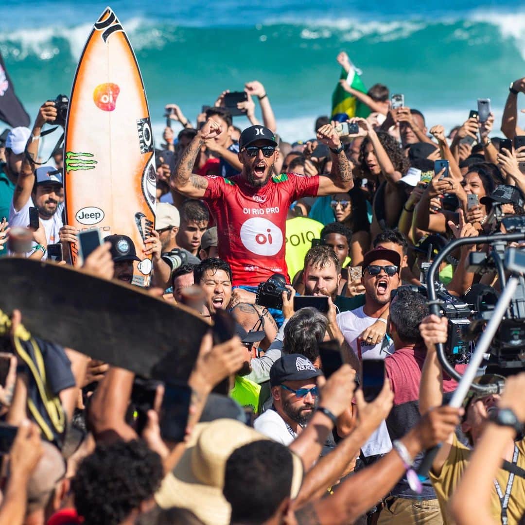 モンスターエナジーさんのインスタグラム写真 - (モンスターエナジーInstagram)「Going back to back! 🏆 Congratulations @filipetoledo, winner of the 2019 #OiRioPro! ⠀⠀⠀⠀⠀⠀⠀⠀⠀ #MonsterEnergy #Surf #Surfing」6月25日 1時07分 - monsterenergy