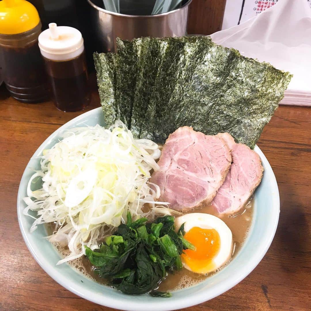 金巻ともこのグルメインスタ