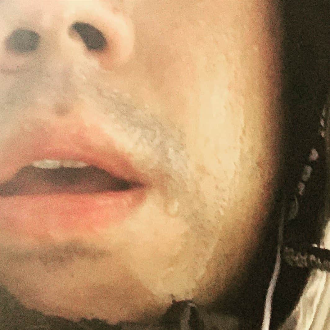 のインスタグラム：「盡力了，就無悔！ #2019BOYZ演唱會 #為咗你地 #今次真係盡力去做 #唔得我都冇計  #跌落地下那返渣沙 @gojistudioshk」