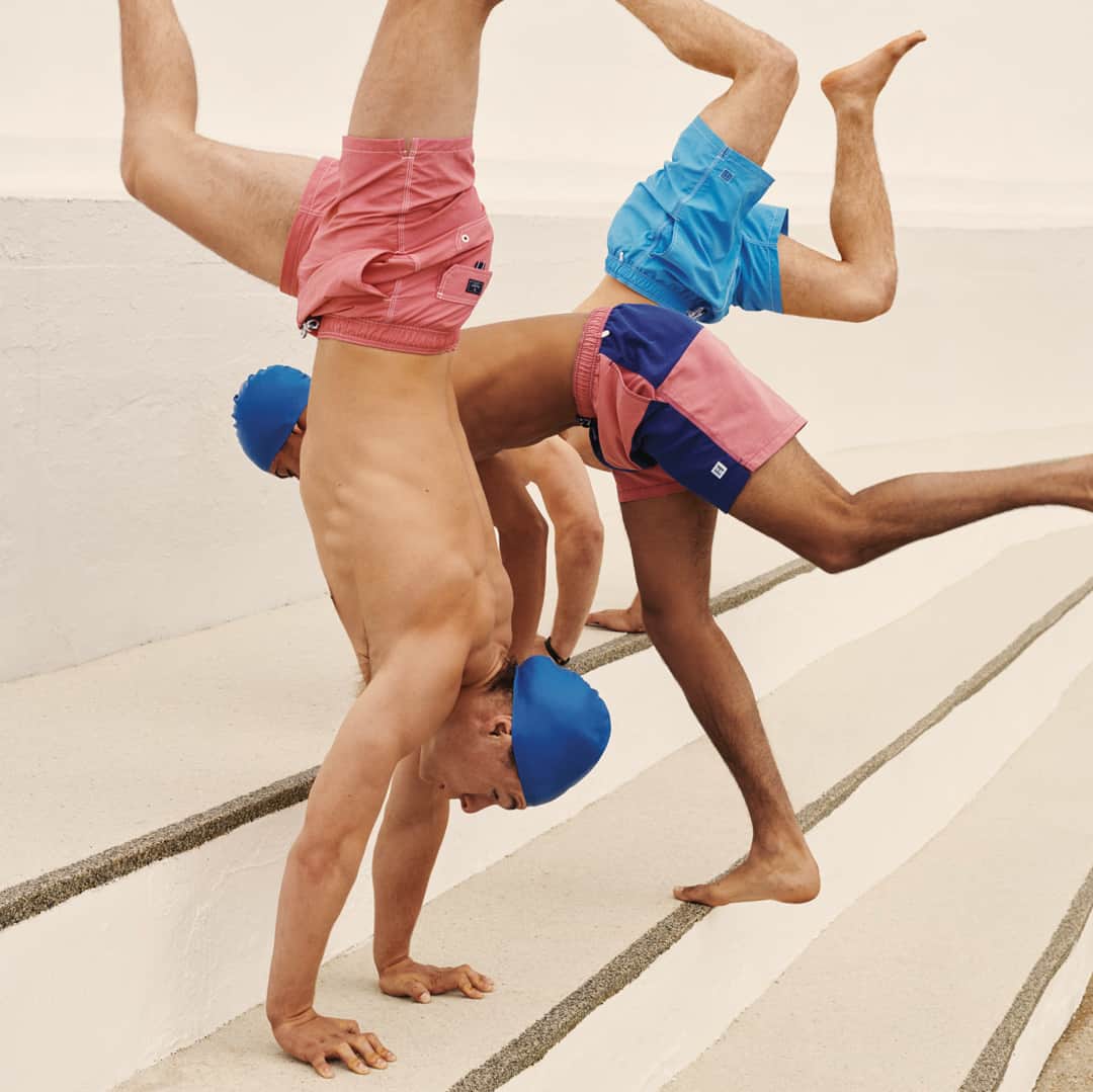 ハケットのインスタグラム：「Summer insists upon a good pair of swimmers, and we have just what you need. From nautical prints to sporty hues, they'll have you beach-side ready and always looking dapper. #Hackett」