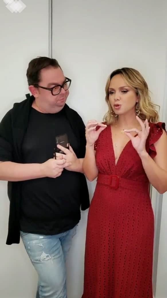 Eliana Michaelichin Bezerraのインスタグラム：「Vem saber as dicas da equipe que cuida do meu look para o programa.」