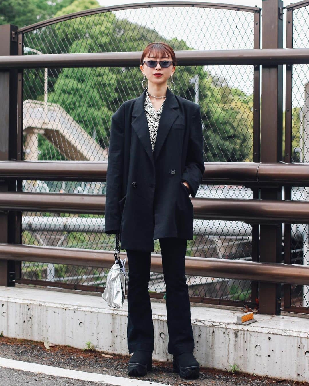 Fashionsnap.comさんのインスタグラム写真 - (Fashionsnap.comInstagram)「【#スナップ_fs】 Name 正谷 莉菜  Jacket #STYLENANDA Shirt #SLY Pants #FIGandVIPER Bag #LAGUAGEM Shoes #FIGandVIPER Eyewear #LAGUAGEM  #fashionsnap #fashionsnap_women」6月25日 16時18分 - fashionsnapcom