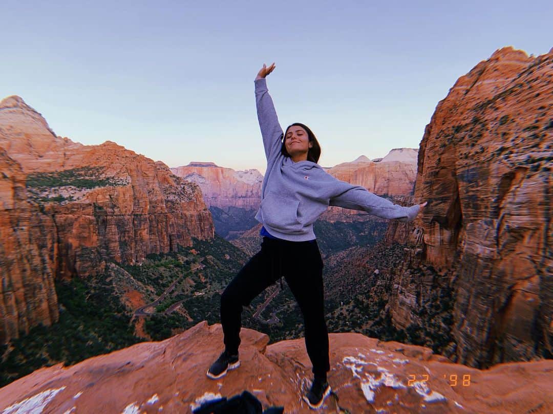 ジャック・レイ・パイルズのインスタグラム：「& here are pictures of me in all of God’s beauty that he created」