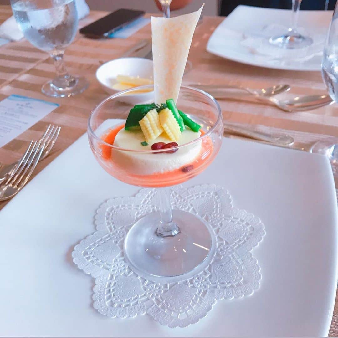 山田みおさんのインスタグラム写真 - (山田みおInstagram)「こんにちは！﻿ 《産後フリーランス》を目指すママのための❤️ ﻿ フューチャーワークスタイリスト 山田みおです✨﻿ ﻿ クルージングでの思い出☺️💕﻿ ﻿ ﻿ ﻿ 夢や憧れていたことを﻿ そのままにしない﻿ ﻿ ﻿ 行動にうつすこと﻿ ﻿ ﻿ 勇気を出して動いた先に﻿ 見たこともない世界が広がっている ﻿ ﻿ できるかできないか﻿ ではなく﻿ ﻿ ﻿ まず、やってみよう♡﻿ ﻿ #産後フリーランス  #フューチャーワーク #フューチャーワークスタイリスト  #2歳児  #2ヶ月baby #親バカ部ig_baby  #2人育児  #ワンオペ育児  #育児日記  #子育て記録  #子育て主婦  #ママ友募集  #ワーママ  #ワーキングママ #投資家  #マイホーム  #産休  #育休中  #貯金  #家計簿  #節約 #ポイ活  #山田みお #シンデレラマスターマインドプログラム ﻿ ﻿」6月25日 9時49分 - 30yamada_zaitaku