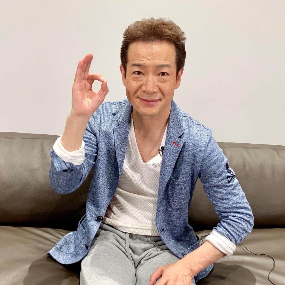 北海道テレビ「イチオシ！モーニング」さんのインスタグラム写真 - (北海道テレビ「イチオシ！モーニング」Instagram)「あす6月26日(水) #注目エンタメ  デビュー40周年 日本のエンターテインメントシーンに 君臨し続ける #田原俊彦 さんがコメント出演  75thニューシングル 『 #好きになってしまいそうだよ 』をあすリリース  小さい頃から見ていたスターが #イチモニポーズ を…👌感激です  #htb #イチモニ」6月25日 9時54分 - htb_ichimoni