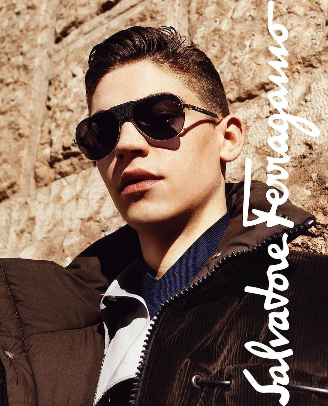 Just Jaredさんのインスタグラム写真 - (Just JaredInstagram)「@aftermovie star @hero_ft makes his @ferragamo campaign debut in the brand’s Autumn/Winter 2019 shoot! Tap this photo at the link in bio to see more. #HeroFiennesTiffin #SalvatoreFerragamo #Ferragamo Photo: @harleyweir」6月25日 10時40分 - justjared