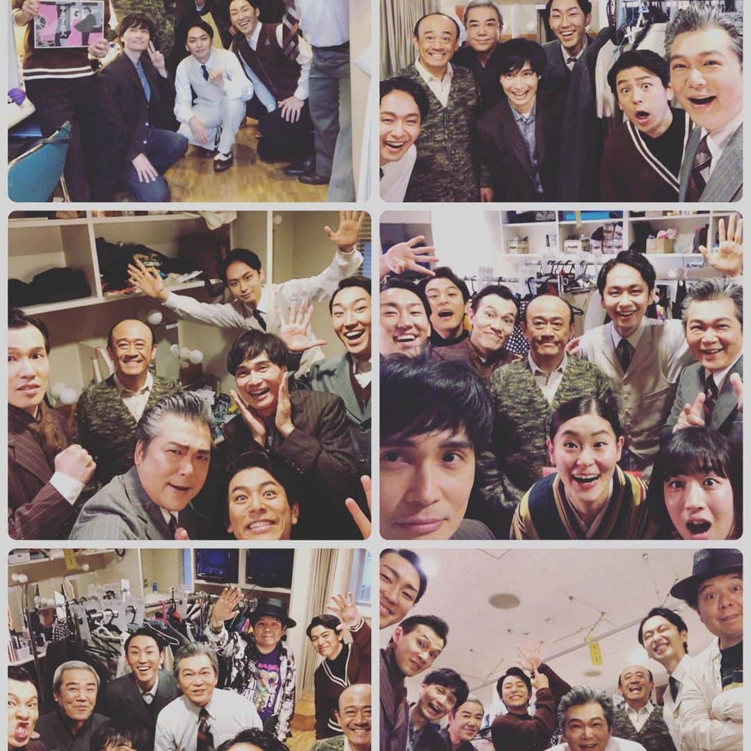 三上市朗のインスタグラム：「今回、男性楽屋では本番10分前にみんなで写真を撮って気分を盛り上げていました。18ステージ色んな感じで撮りました。 #キネマと恋人」