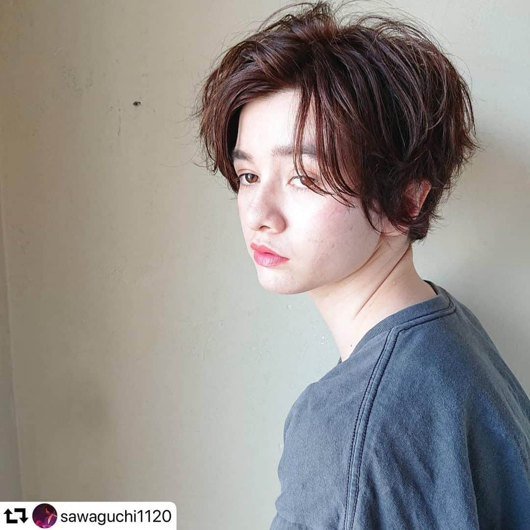 THROW 【スロウ】さんのインスタグラム写真 - (THROW 【スロウ】Instagram)「#repost @sawaguchi1120 ・・・ #美容室 #美容院 #ヘアサロン #美容師 #美容学生 #92c #柏 #船橋 #新松戸 #南越谷 #tag #tagカット #tag92 #N #エヌ #N92 #柏美容室N #柏美容室エヌ #ボブ #ショートヘア #ショートカット #イメージチェンジ #イメチェン #ブルーシルバー #アッシュ #ヘアカラー  #スロウカラー」6月25日 10時56分 - throwcolor