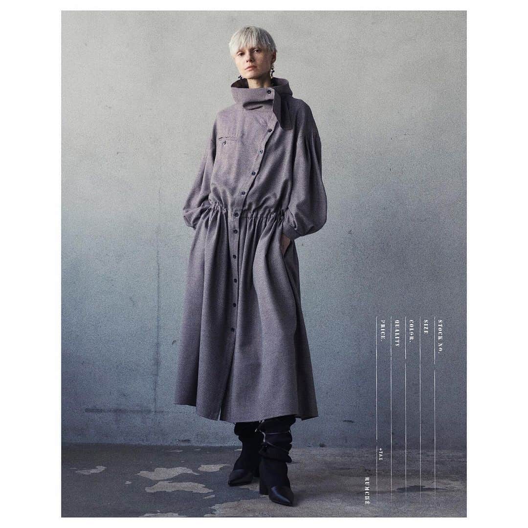 Rumchéさんのインスタグラム写真 - (RumchéInstagram)「Rumché A/W 2019  photograph: @mitsuo_okamoto  hair: @hori227 (BE NATURAL) make: @nobukomakeup (Perle) model: @noravai (zucca)  #Rumché #Rumche #ラムシェ #19aw #look #traceability #sustainability #wearable」6月25日 11時43分 - rumche_official