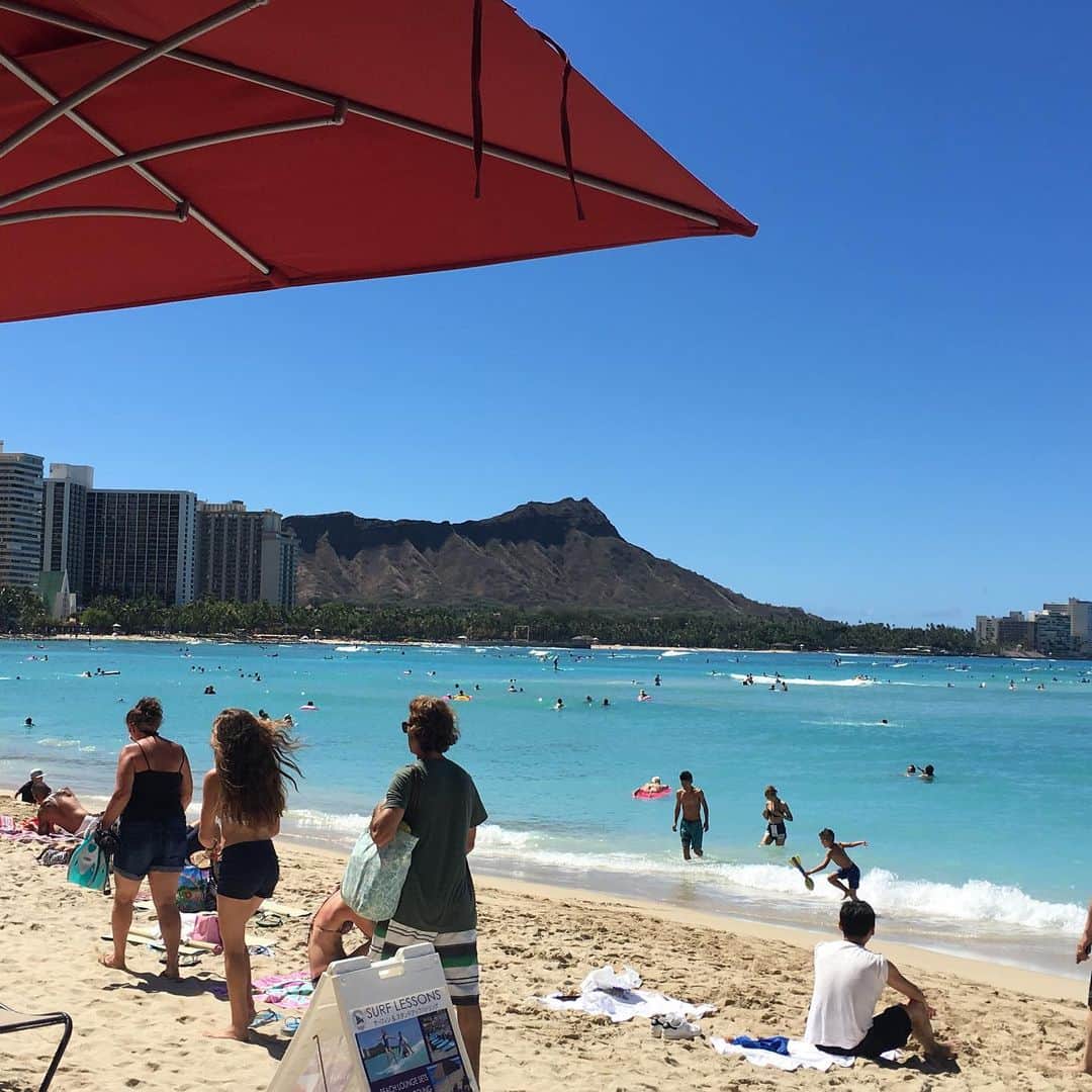 牛窪万里子さんのインスタグラム写真 - (牛窪万里子Instagram)「備忘録。ハワイ♬ この風景を思い出すだけで癒されます。しばし現実逃避。 #ハワイ #備忘録 #hawaii  #海外旅行 #旅 #旅好き #旅好き女子」6月25日 11時58分 - mariko_ushikubo