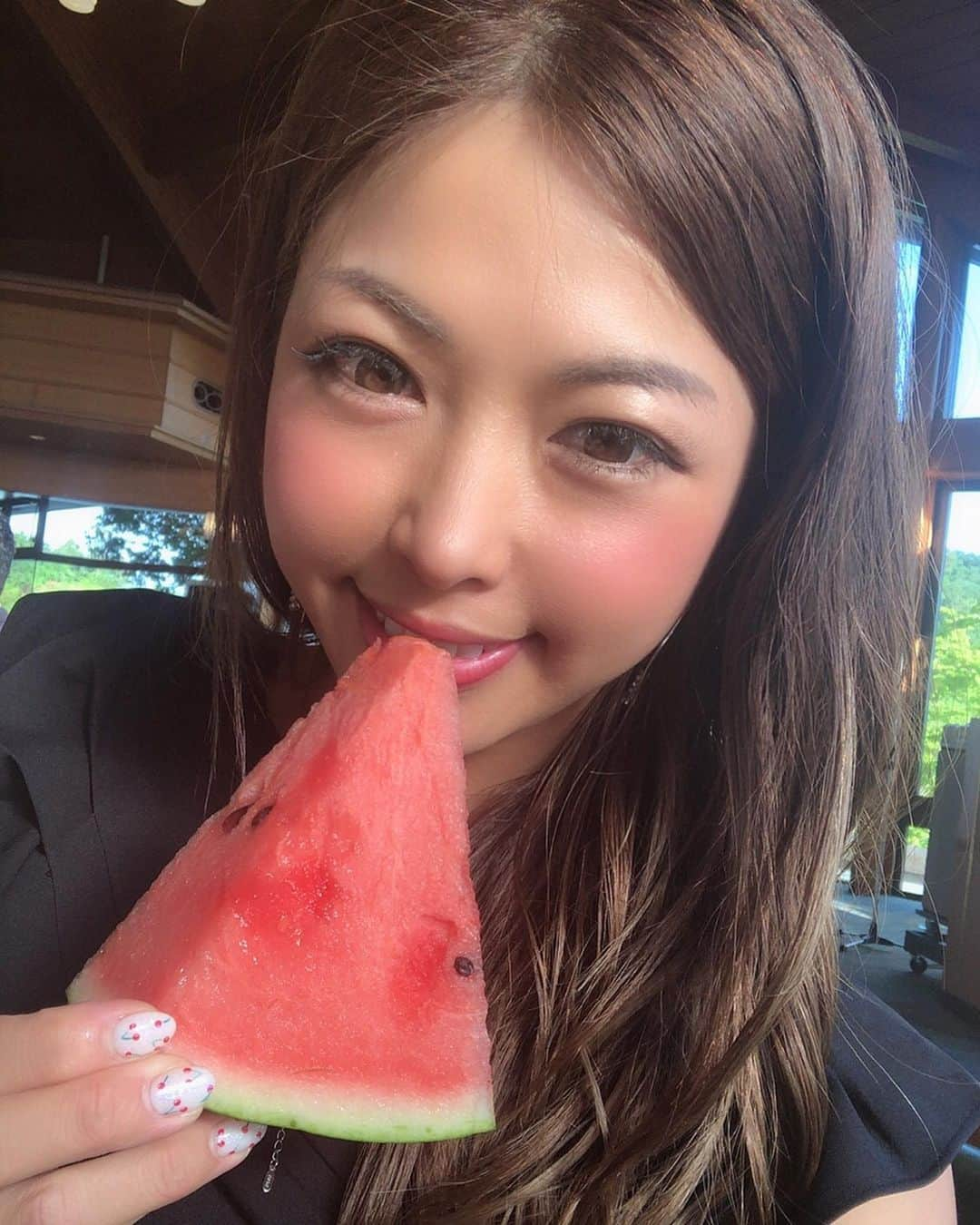 あおい夏海さんのインスタグラム写真 - (あおい夏海Instagram)「こんにちは❤️ . ある日のコーデ✨ . タイトワンピース  @krex_official ネックレス&ブレスレット @eclliance326 ▶️購入時にクーポンコード「sale20」を入力して頂けると全商品20%オフになるよ✨ .  #ゴルフ #ゴルフ女子 #ドレス #ワンピース #タイトスカート #タイトワンピース #ドレスワンピース #黒ワンピース #キレイめ #ファッション #今日のコーデ #ネックレス #ブレスレット #シルバーアクセサリー #クロスネックレス #今日のコーディネート #アラサーコーデ こ#美尻 #美ボディ #パーティドレス #krex #celliance  #パーティードレス通販 #あおい夏海 #筋トレ女子  #ビジョビ @b_b_j.j」6月25日 12時08分 - natsumi.aoi