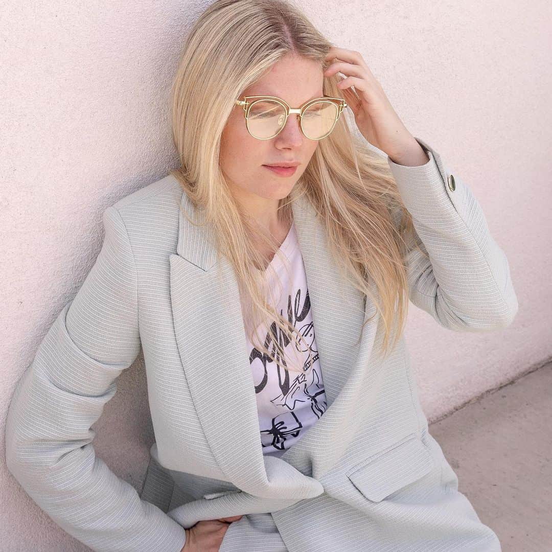 Chrissy Blairのインスタグラム：「Yes.. spreadsheets excite me sometimes 😜」