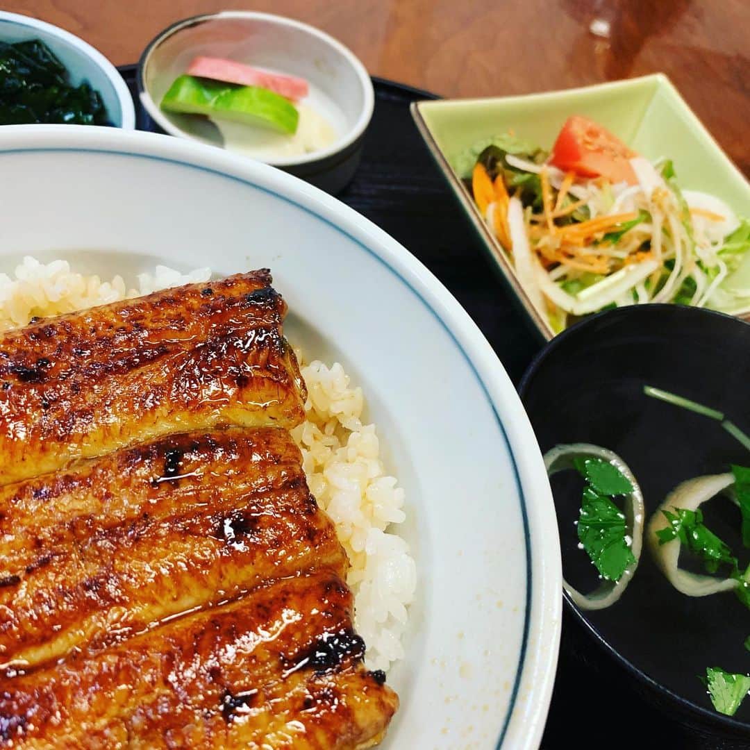 ケイ・グラントのグルメインスタ