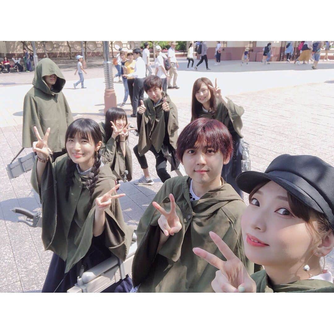 梶裕貴のインスタグラム：「USJxAttackonTitan 2 . . it’s dangerous for my heart whenever i see kaji-kun and hiroc in one picture. I CAN’T 💖」