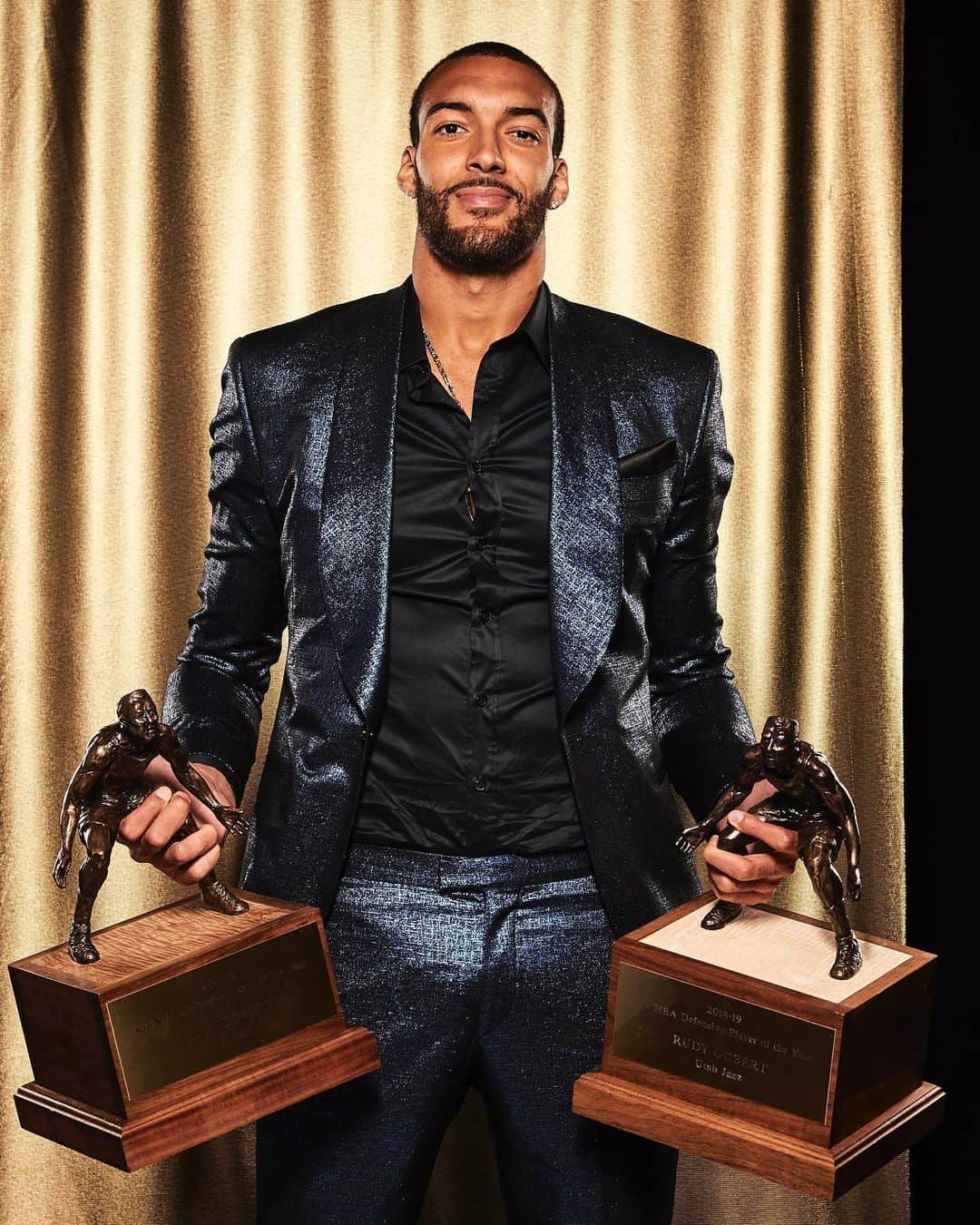 NBAさんのインスタグラム写真 - (NBAInstagram)「🏆 @rudygobert27 x back-to-back #KiaDPOY! #NBAAwards」6月25日 14時08分 - nba