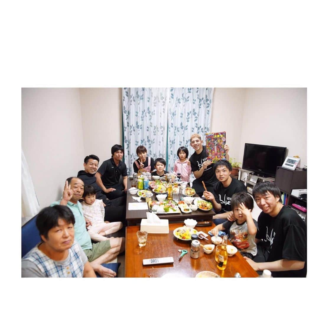 ベンドラメ礼生さんのインスタグラム写真 - (ベンドラメ礼生Instagram)「2019.06.23 . 町の人たちとwhat’s up して 輝くsmile に fall in love ですよ。 . いい旅でした。 . #B旅 #旅する陸前高田」6月26日 0時27分 - venleo.9