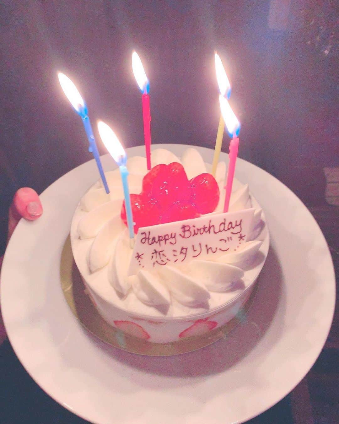 恋汐 りんごさんのインスタグラム写真 - (恋汐 りんごInstagram)「🎂 🎉 🎂 🎉 スナックあざらし おたんじょうび会(Ｕ 'ᴗ' )⊃ スペシャルなシャンパンにはスペシャルなとくてんをつけたなの(Ｕ 'ᴗ' )⊃🎊」6月26日 0時53分 - sioringogo