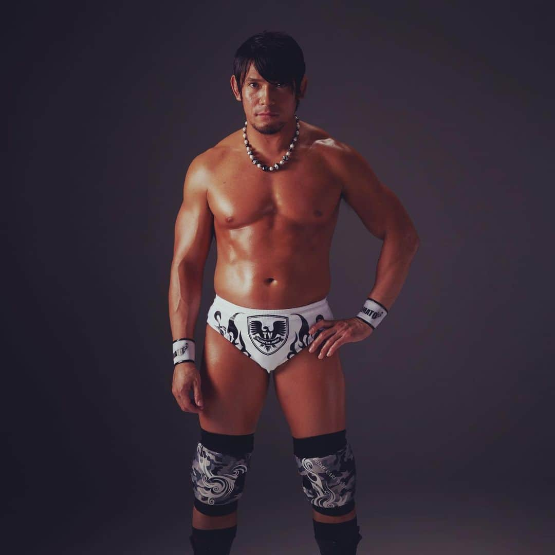 YAMATOのインスタグラム：「I'm standing here with my yamato spirit. #dragongate #prowrestling #プロレス #japan #日本 #kobe #神戸#usa #america #アメリカ #mexico #メキシコ #uk #europe #ヨーロッパ #hongkong #香港 #international #food #料理 #レシピ #photography  #gp #ジーピー」