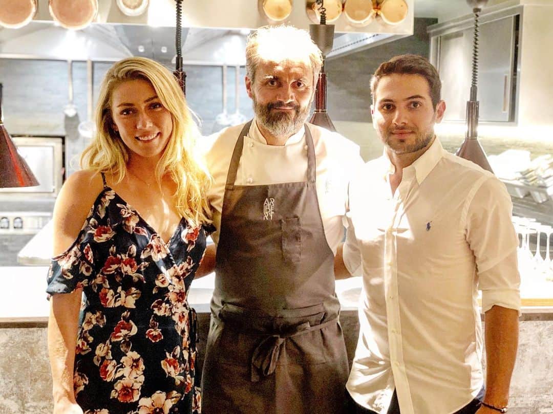 ミカエラ・シフリンのインスタグラム：「Wouldn’t mind a bite or two of one of these dishes right about now... who’s with me?? 😍😍@maisonaribert #2michelinstars」