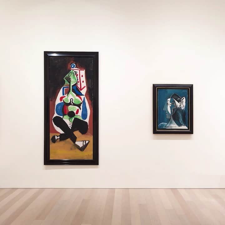 のインスタグラム：「#PicassosWomen: Don't miss your chance to see “Picasso’s Women: Fernande to Jacqueline” before it closes on Saturday, June 29, at Gagosian, 980 Madison Avenue, New York.  The exhibition features paintings and sculptures that attest to the central role and influence of the many women in Picasso’s life. It has been organized in honor of the gallery’s late friend and colleague, Sir John Richardson. Follow the link via our bio to learn more. __________ #PabloPicasso #Gagosian Installation view, “Picasso’s Women: Fernande to Jacqueline," Gagosian, 980 Madison Avenue, New York, May 3–June 29, 2019. Artwork © 2019 Estate of Pablo Picasso/Artists Rights Society (ARS), New York. Photo: Rob McKeever」