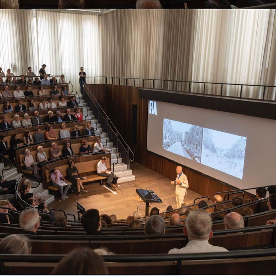 ノーマン・フォスターさんのインスタグラム写真 - (ノーマン・フォスターInstagram)「Giving a talk about the Prado project this lunch time at the Royal Academy in London .」6月26日 1時23分 - officialnormanfoster