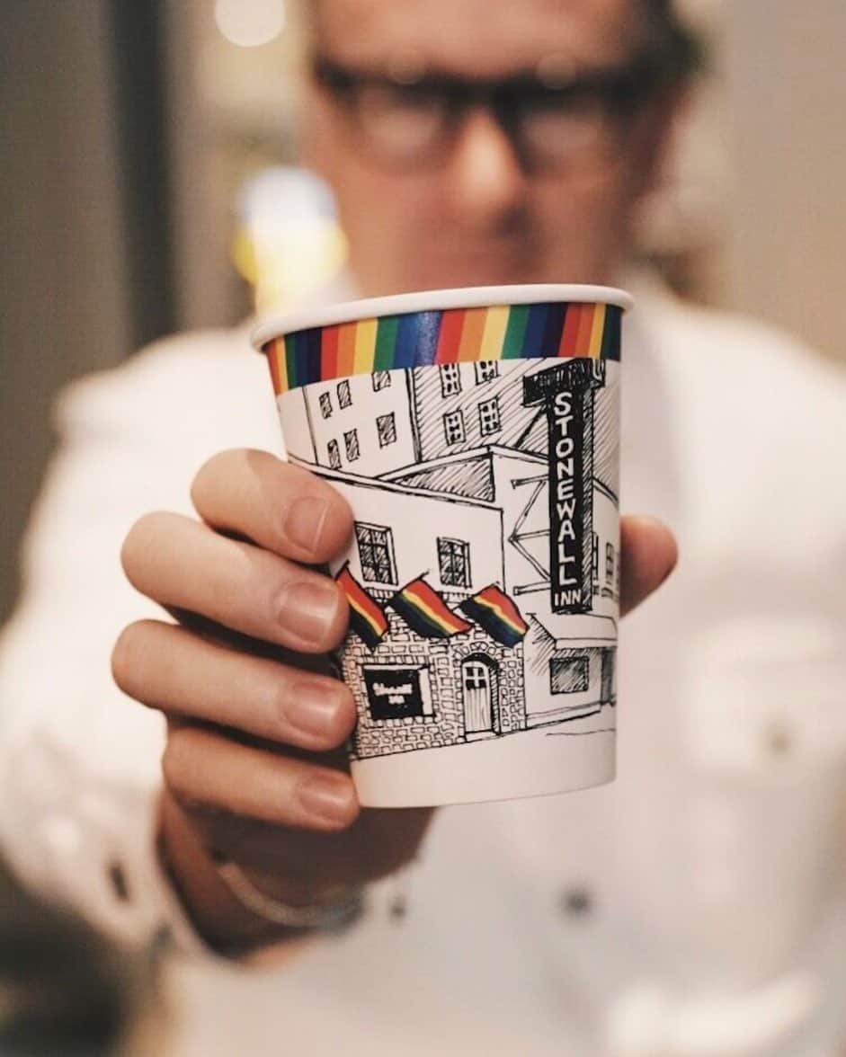 トッドスナイダーさんのインスタグラム写真 - (トッドスナイダーInstagram)「To celebrate #Pride2019 and to honor #Stonewall50, we designed a limited edition Stonewall Inn cup in partnership with @lacolombecoffee and @goparks. The cup is available this month for a limited time only, at all #NYC La Colombe cafes. / #ToddSnyder」6月26日 1時47分 - toddsnyderny