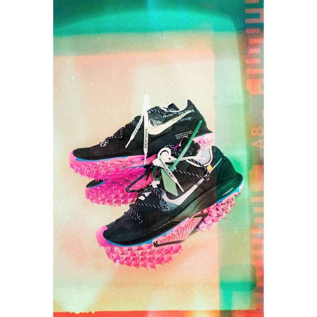 young ho seoさんのインスタグラム写真 - (young ho seoInstagram)「thank you off white nike Photograph by me」6月25日 17時20分 - somethingjojo