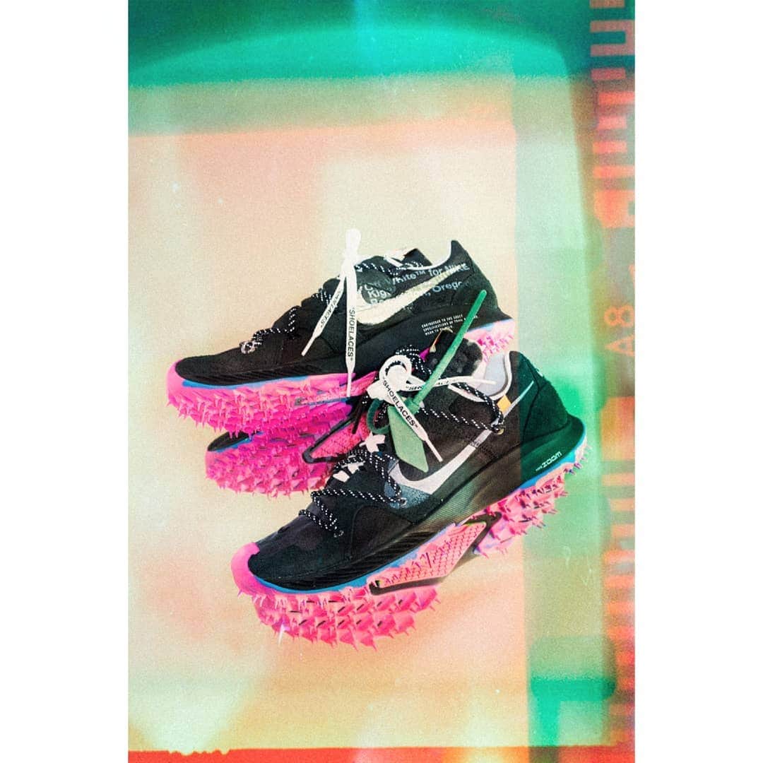 young ho seoのインスタグラム：「thank you off white nike Photograph by me」