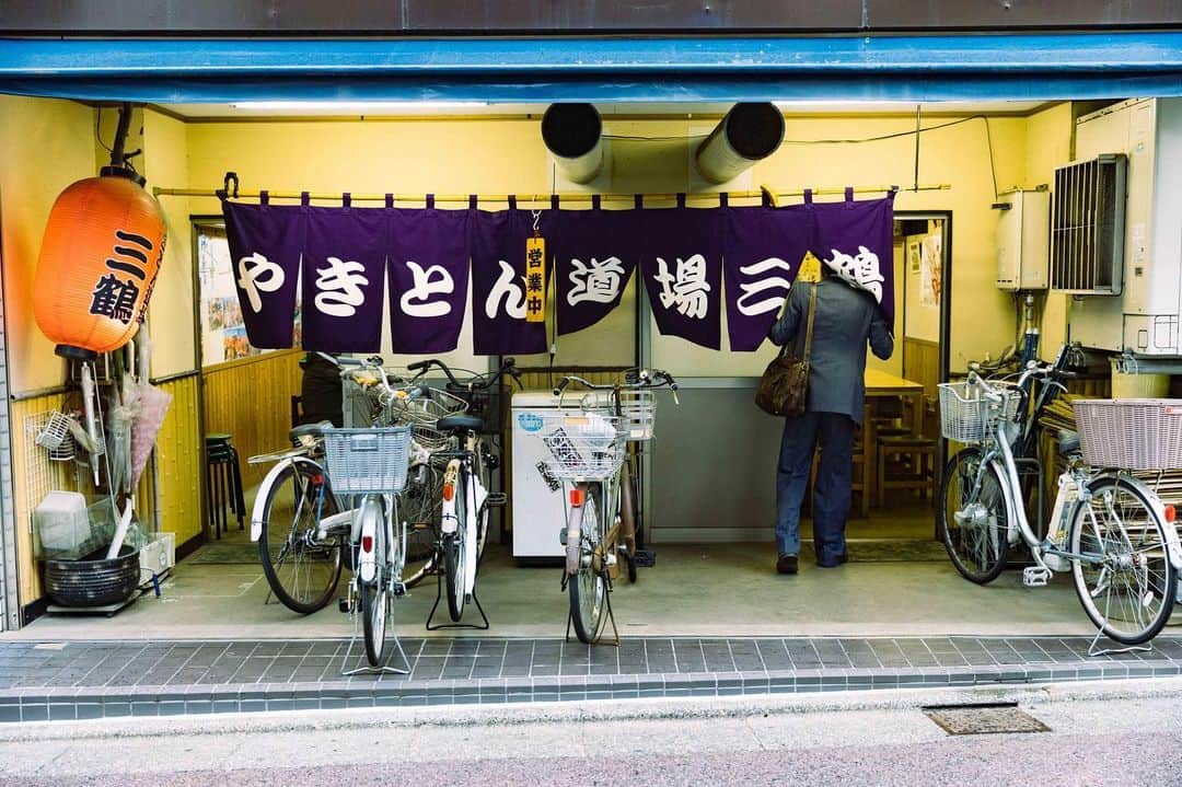 岩井ジョニ男のグルメインスタ