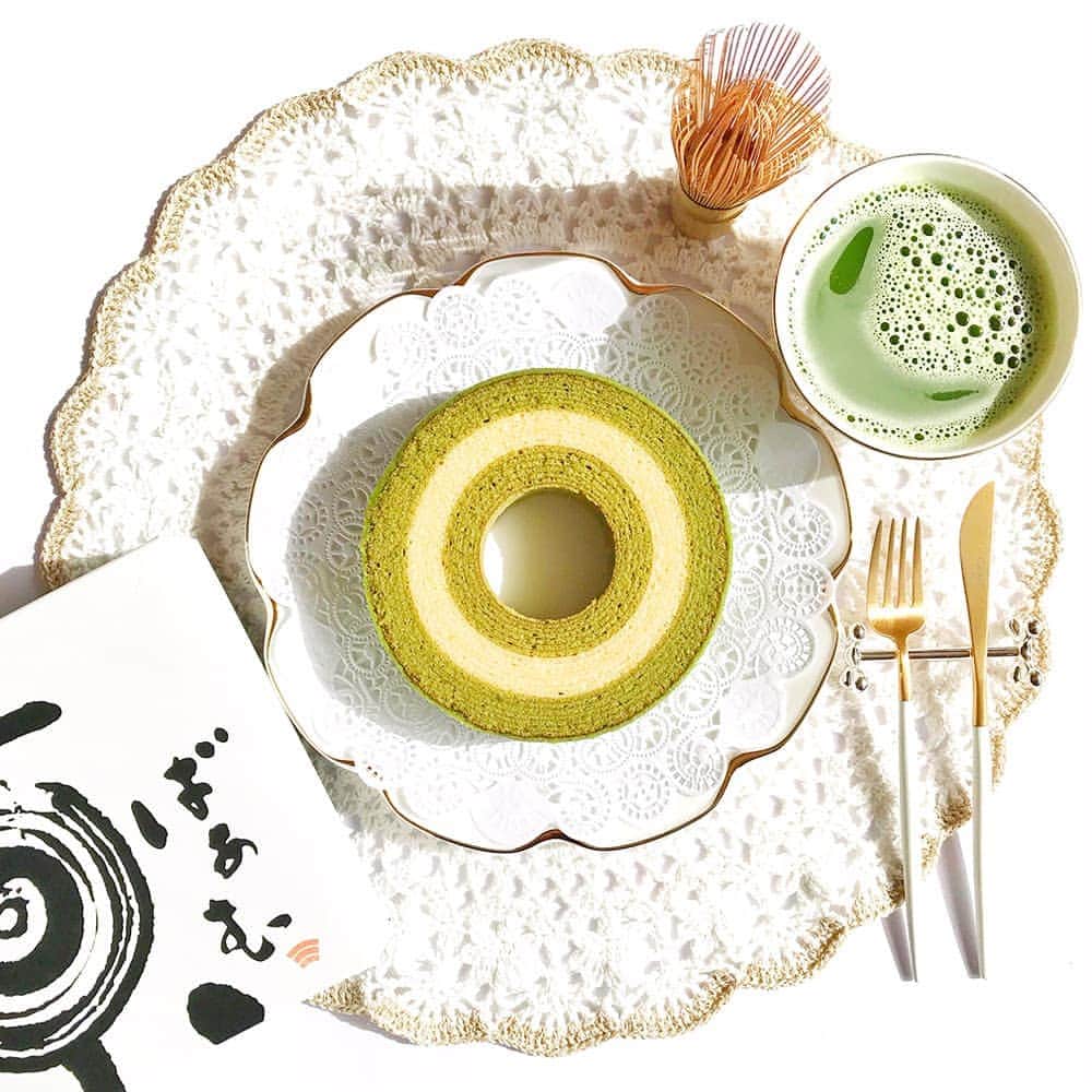 京ばあむ公式のグルメインスタ