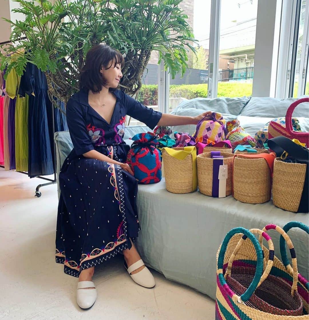 風間ゆみえのインスタグラム：「選ぶ楽しみ♪  @keikosasaki_mylan  #yumie_k_style」