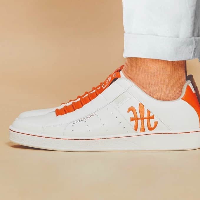 のインスタグラム：「Step out this summer in vibrant colors - ICON GENESIS COLOR BAR. Discover more through link in bio. #icon #genesis #colorbar #ss19 #urbanlifestyle #lacelessdesign #kicksonfire #royalelastics #royal」