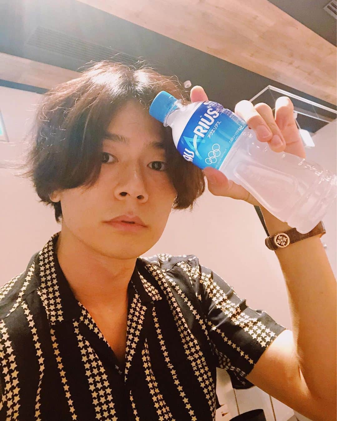 [ALEXANDROS]さんのインスタグラム写真 - ([ALEXANDROS]Instagram)「#月色ホライズン﻿ #今夜フルで流れます﻿ #スクールオブロック聴いてね﻿ ﻿ 洋平」6月25日 18時48分 - alexandros_official_insta