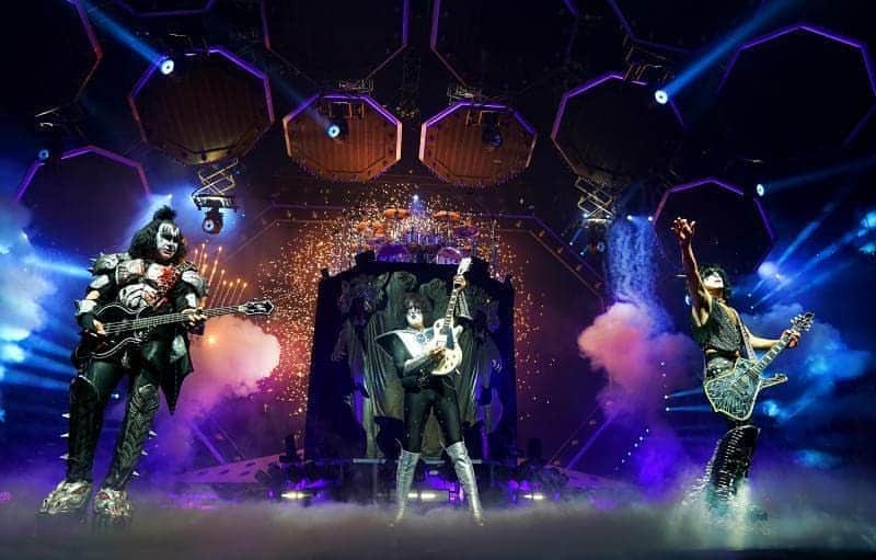 KISSさんのインスタグラム写真 - (KISSInstagram)「The #EndOfTheRoad World Tour visits the Ziggo Dome in #Amsterdam, Netherlands tonight!」6月25日 19時02分 - kissonline