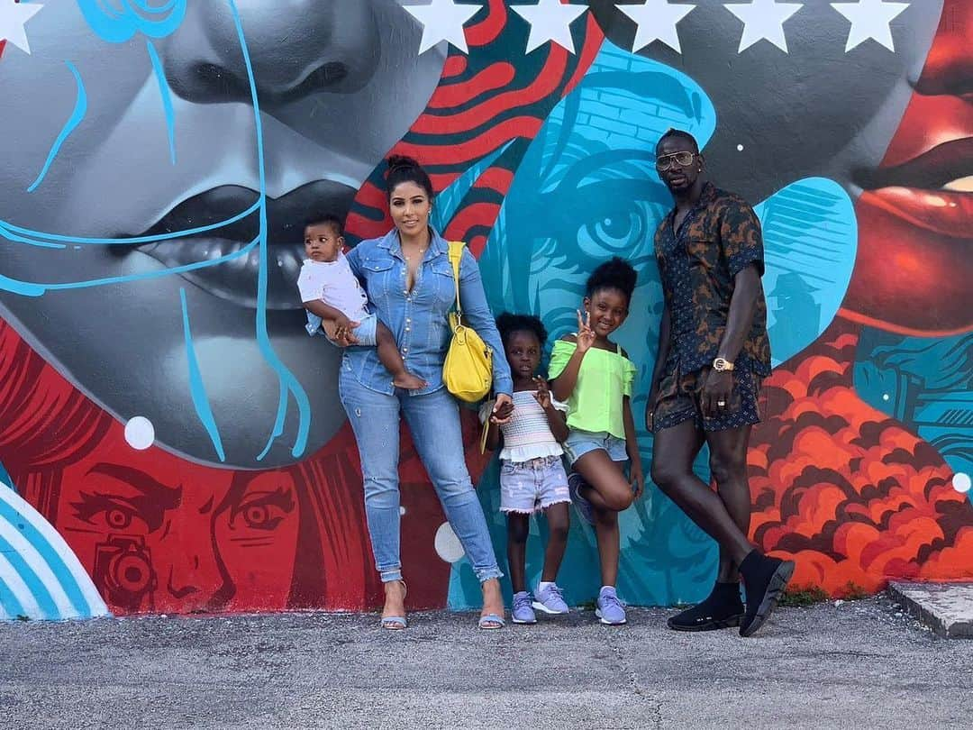 ママドゥ・サコーさんのインスタグラム写真 - (ママドゥ・サコーInstagram)「Enjoy 😍👌🏿 #SakhoFamily #wynwoodwalls #Miami」6月25日 19時50分 - mamadousakho