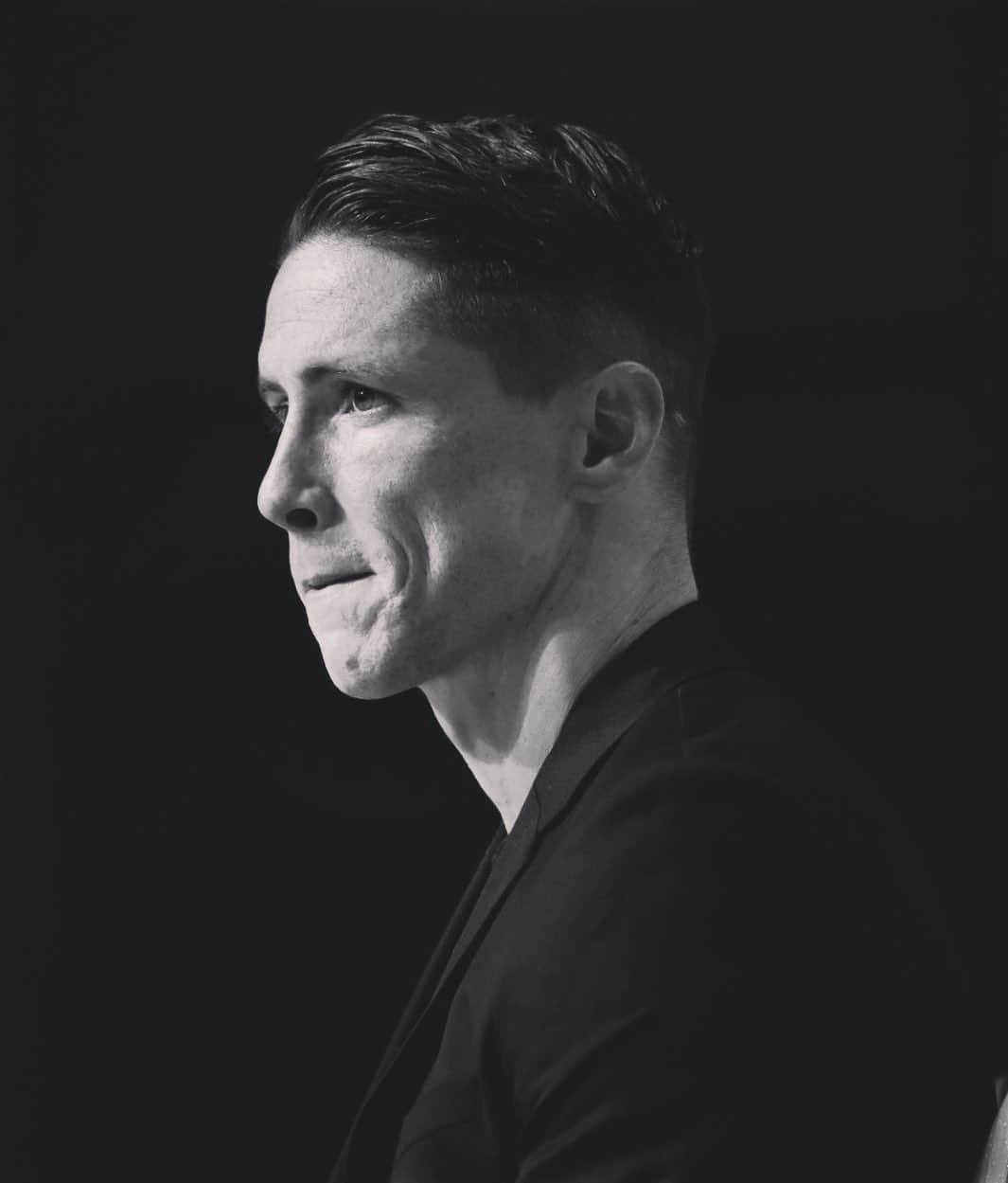 LFPさんのインスタグラム写真 - (LFPInstagram)「🌟 L E G E N D 🌟 • #LaLiga #LaLigaSantander #Atleti #Torres #Football #LaLigaHistory」6月25日 20時16分 - laliga