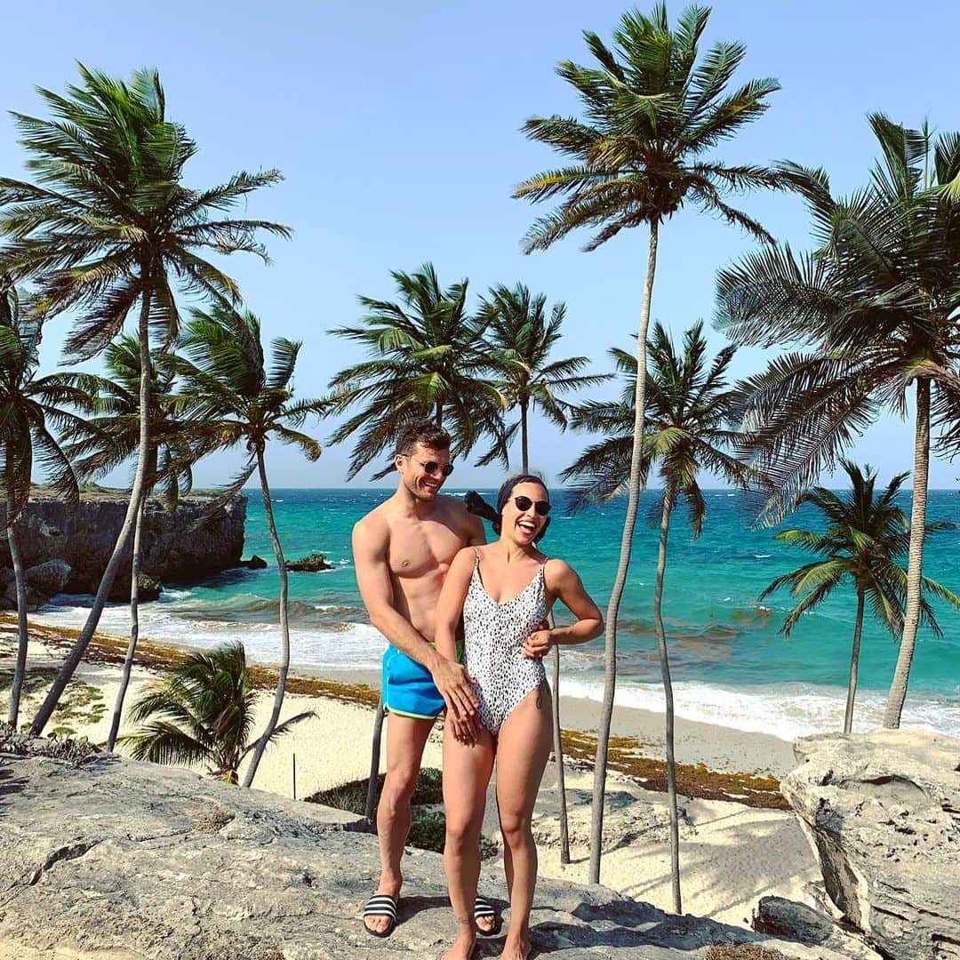 ペルパリム・ヘテマイのインスタグラム：「🇧🇧」