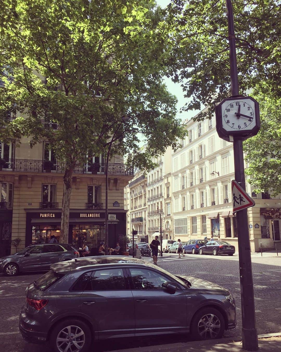 TOKUさんのインスタグラム写真 - (TOKUInstagram)「Happy to be back here, my favorite corner in Paris 🎵 #paris #tokujazz #musicianslife #jazz #recording」6月25日 20時51分 - tokujazz