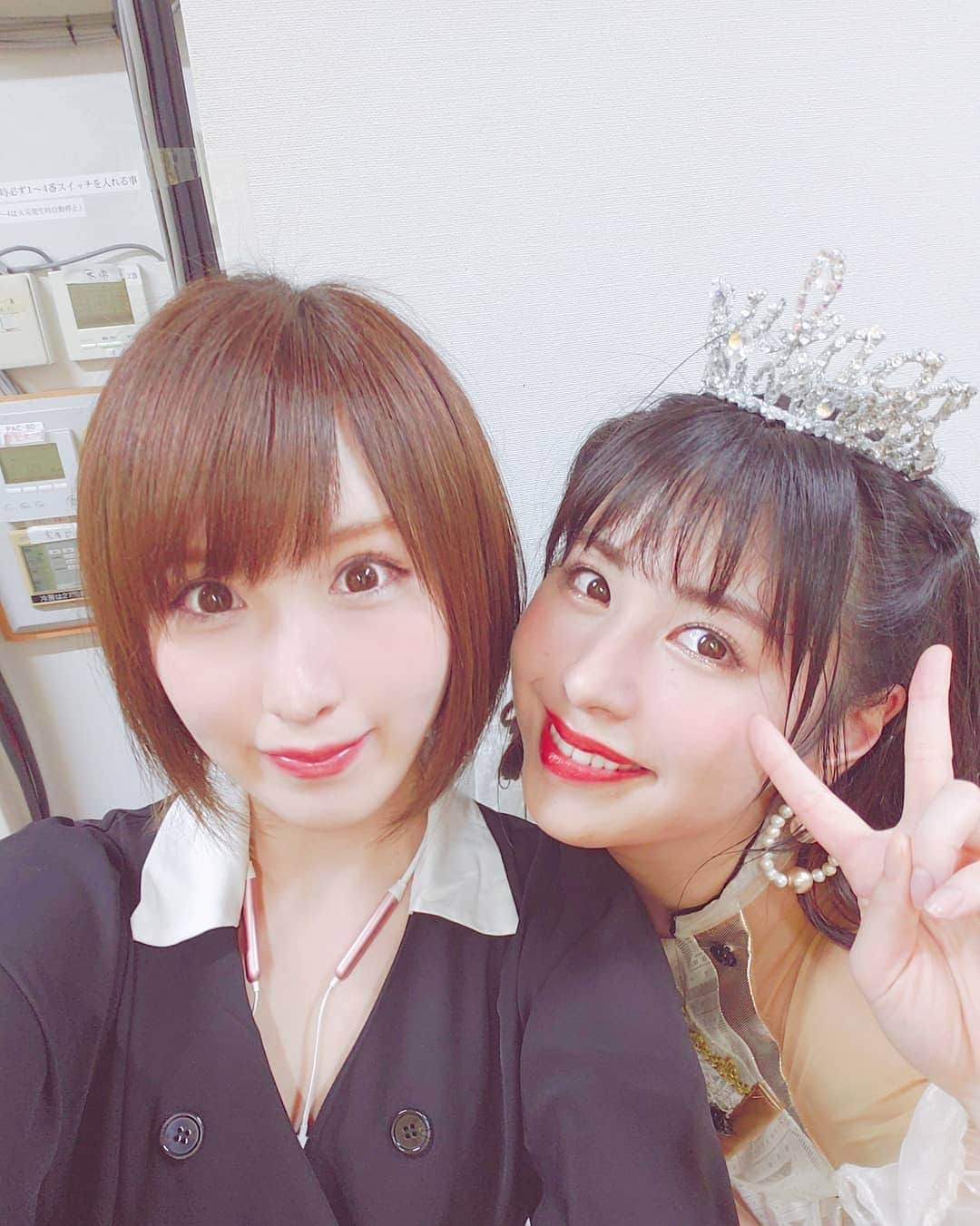 小田桐奈々さんのインスタグラム写真 - (小田桐奈々Instagram)「* * 放課後プリンセスの定期公演にみらさおと行ってきたよ👸👑 大好きなみんなに会えました。 * アットホームな雰囲気、とても懐かしかったなぁ…😊 #全員と撮りたかったけど言いだせなかった🥺 * プリンセスの定義良かったよ\( *´ω`* )/ * * * #放課後プリンセス #放プリ #新時代プリンセス #プリンセスの定義 #houkagoprincess  #アイドル #Idol #JapaneseIdol #ソフマップ#定期公演 #ライブ #アイドルライブ」6月25日 21時26分 - odagirinana