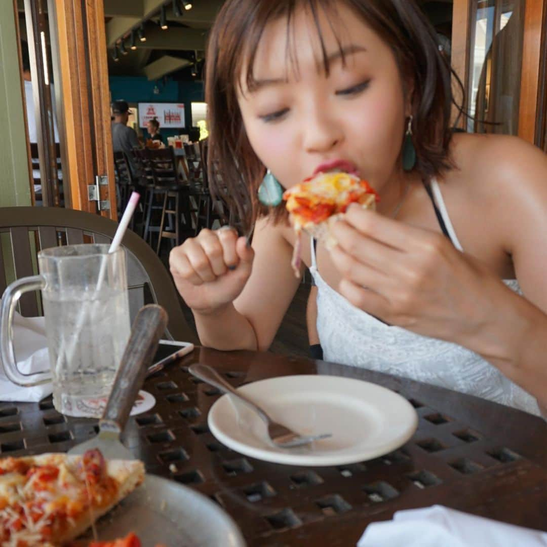 桜子さんのインスタグラム写真 - (桜子Instagram)「#ピザ #ハワイ #hawaii  #hawaiilife #pizza」6月25日 21時31分 - ishibashi__88