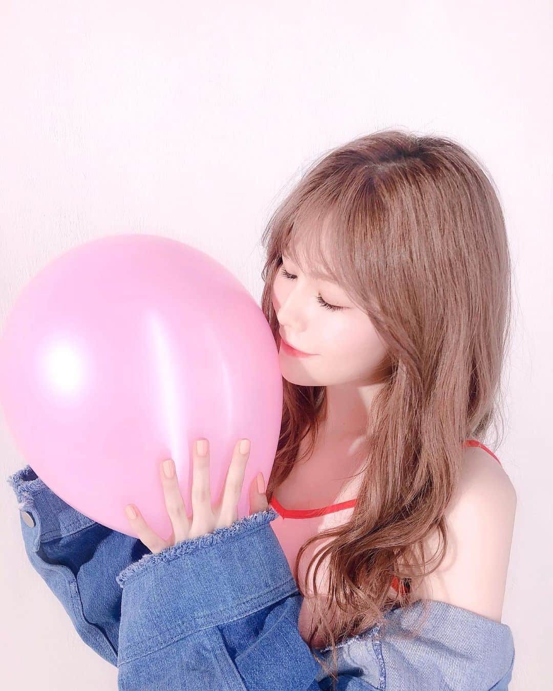 込山榛香さんのインスタグラム写真 - (込山榛香Instagram)「あ〜、今年の夏は絶対楽しい💖﻿ ﻿ ﻿ 新公演・全国ツアーのLesson﻿ 毎日頑張ってるよ👍﻿ ﻿ 一緒に楽しみましょうね✨﻿ ﻿ ﻿ ﻿ #AKB48 #アイドル #夏 #夏の思い出」6月25日 22時03分 - komiharu_official