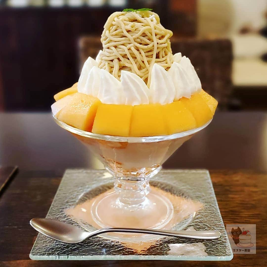 ミスター黒猫（黒猫仙人）のグルメインスタ