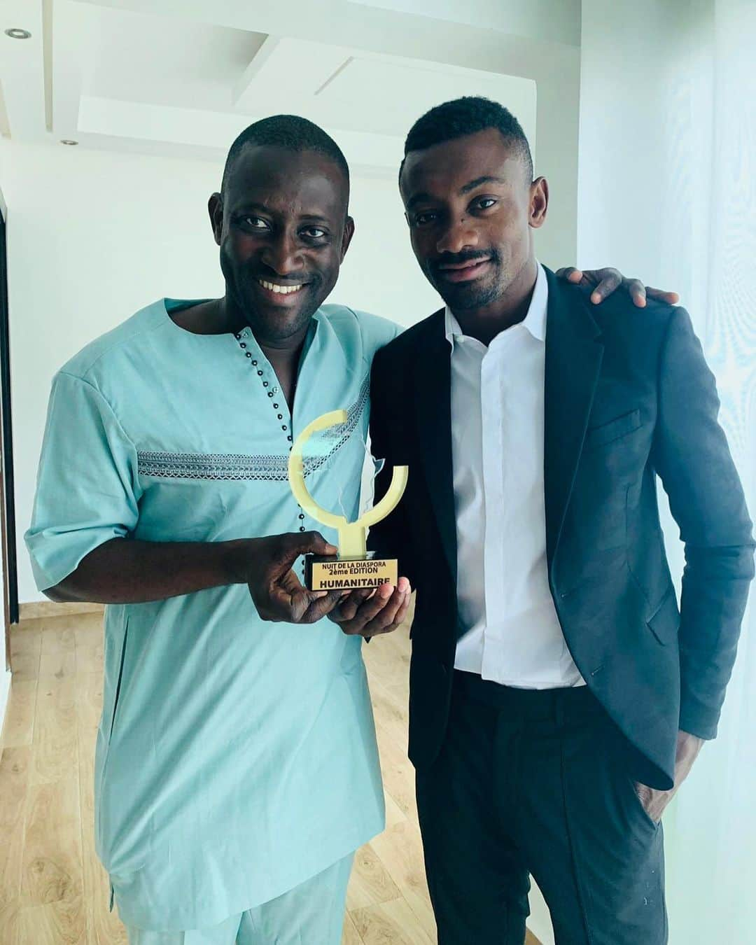 サロモン・カルーさんのインスタグラム写真 - (サロモン・カルーInstagram)「@kalou_foundation @mamaudoudiawara #karitifs」6月25日 23時01分 - salomonkalou